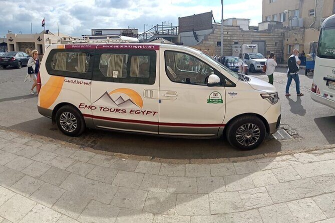 01 way Private Transfer from Cairo Airport to Your Hotel in Cairo - Inside the Vehicle: Comfort and Convenience