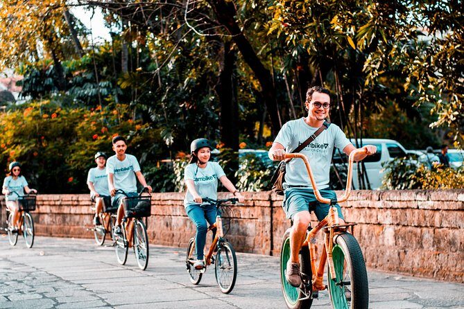 1.5-Hour Express Bike Tour in Intramuros (tour using a bamboo bicycle!) - Key Points