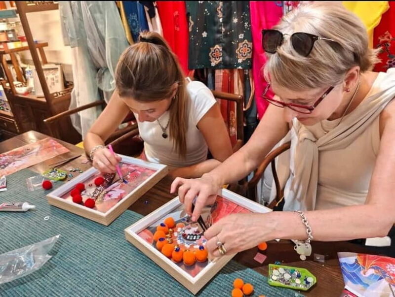 1.5-Hour Peking Opera Craft Workshop in Beijing - Key Points