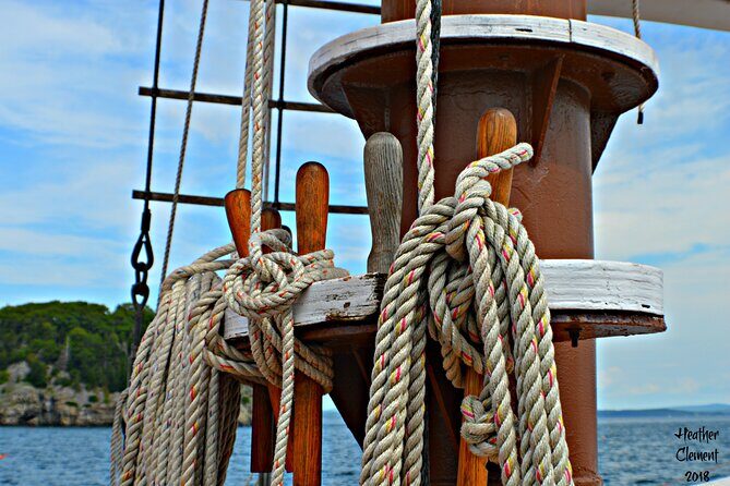 1.5 to 2-Hr Windjammer Sailing Trip in Maine w/ Licensed Captain - The Sum Up