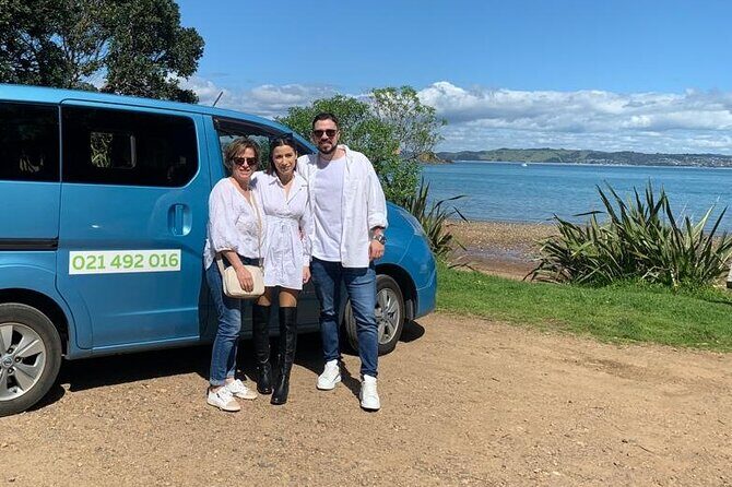 1.5h Waiheke Guided Scenic Tour in our Electric Van - The Experience in Detail: A Closer Look at the 1.5-Hour Waiheke Guided Tour