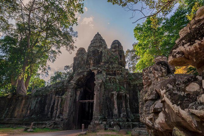 1-Day Angkor Wat Sunrise & All Interesting Temples Private Tour - The Sum Up