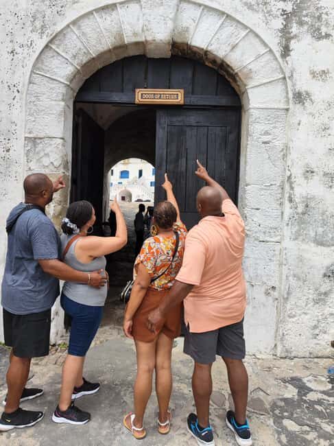 1 Day Cape Coast and Kakum Private Tour - Introduction