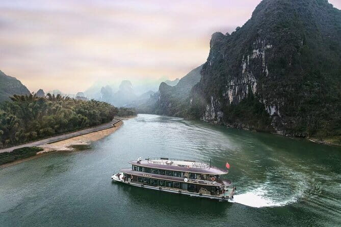 1-day Guilin classical LiRiver tour & Cycling in rural villege. - A Detailed Look at the Guilin Li River & Rural Cycling Experience