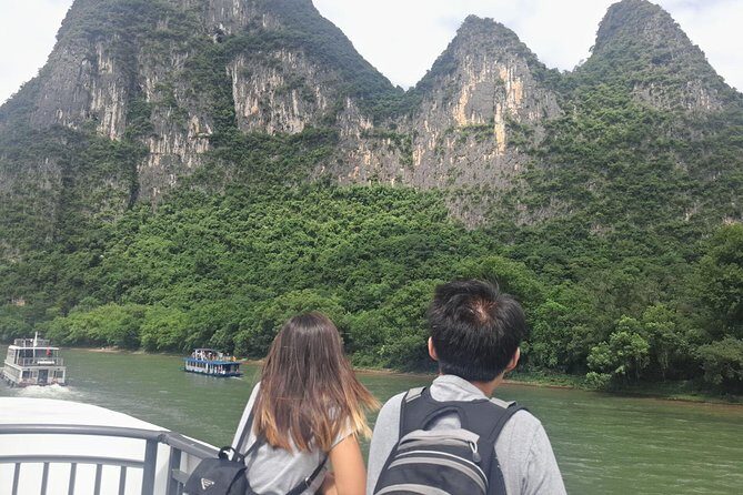 1-day Guilin Li River Cruise and Yangshuo Sightseeing Private Tour - Who Should Consider This Tour?