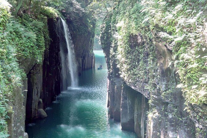 1 Day Land of Myths in Japan Takachiho Private Tour from Kumamoto - Key Points