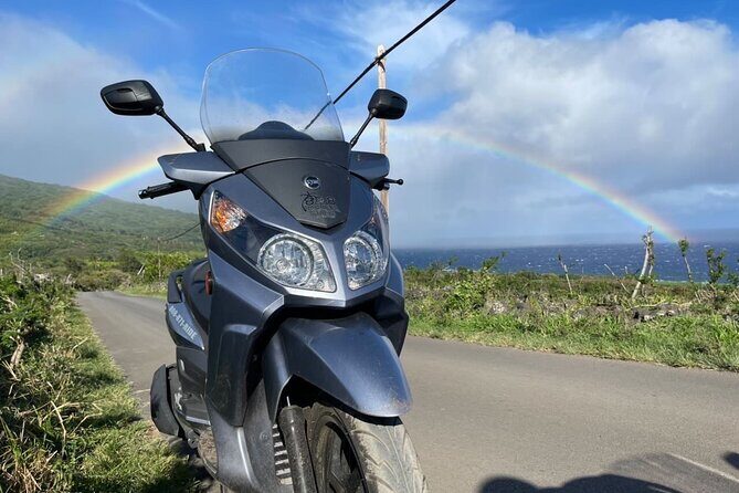 1- Day Majestic Maui Scooter Tour With Waterfalls and Sea Cliffs - Meeting Point and First Impressions