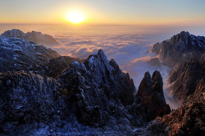 1-Day Mt. Huangshan Tour with Optional Hongcun & Xidi Village - An In-Depth Look at the 1-Day Huangshan Tour