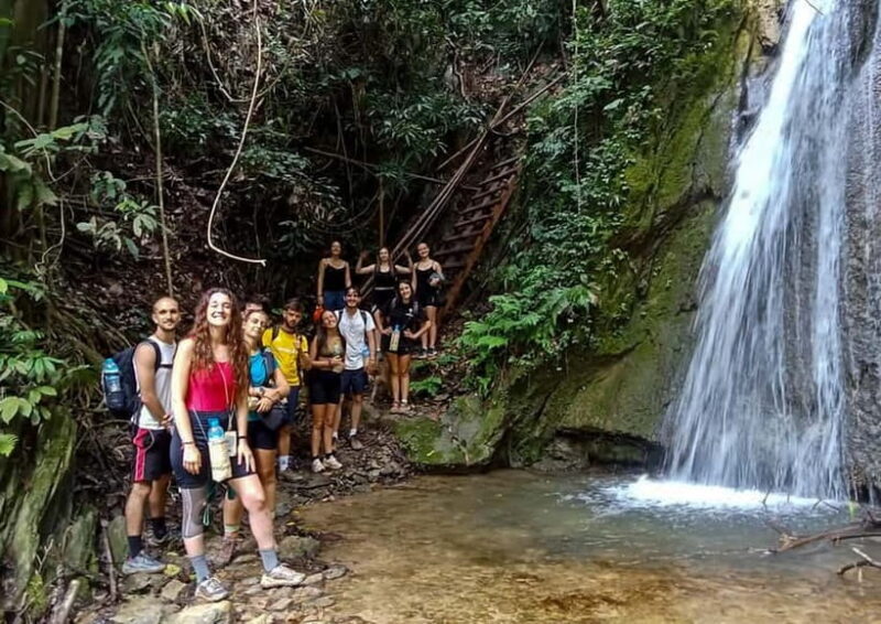 1 Day Muang Ngoi, View Point, Cave, Water Fall and Kayaking - FAQ