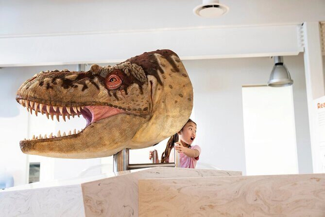 1 Day of Dinosaurs and Hoodoos From Calgary to the Drumheller - Exploring the Canadian Badlands: What You Can Expect