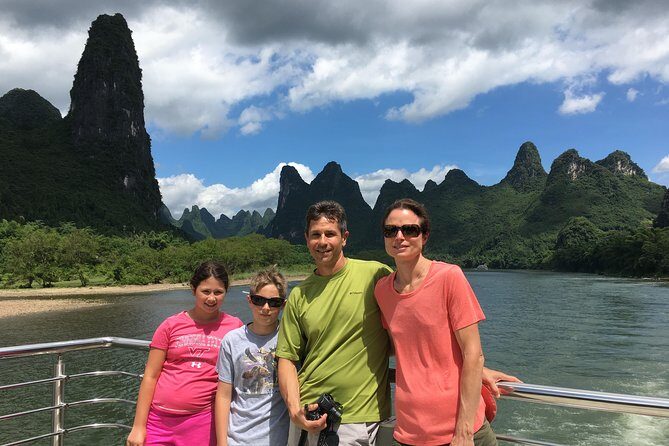 1 Day Private Tour: Li River Cruise from Guilin & Yangshuo Biking - A Closer Look at the Experience