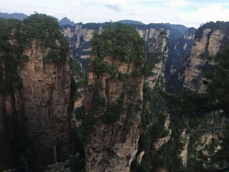 1-Day Private Tour to Zhangjiajie Highlights - Practical Aspects: What’s Included and What’s Not