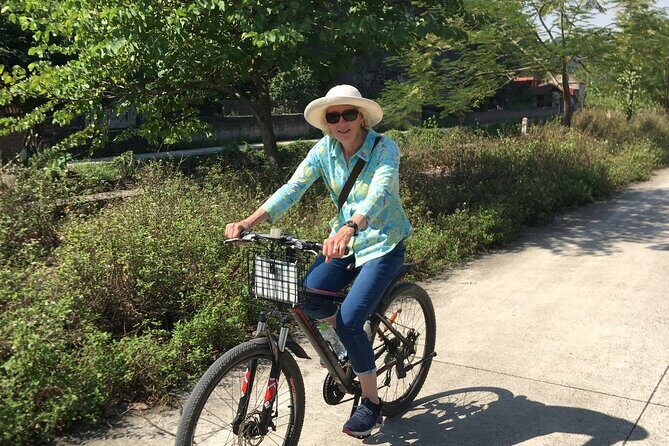 1 Day Small Group Tour in Ninh Binh from Hanoi - Who Should Book This Tour?