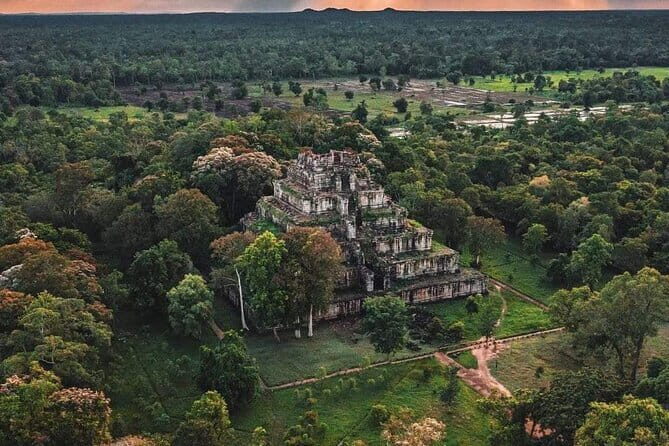 1 day special Tour: Angkor Wat,Bayon,Ta Prohm, Bantey srei and Beng Mealea - A Balanced Perspective: Pros and Cons