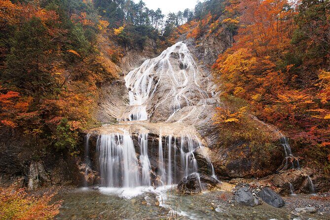1 Day Tour from Kanazawa Tedori Gorge White Road and Shirakawa Go - FAQ