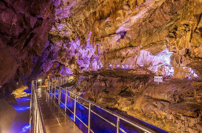 1-Day Tour from Takayama: Hida Folk Village, Caves & Ropeway - Authentic Experiences and Genuine Advice