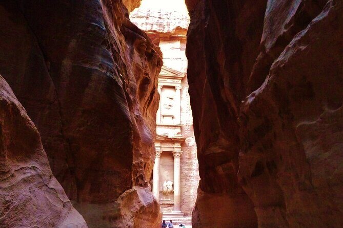 1 Day Tour to Petra From Eilat - Analyzing the Price and Value