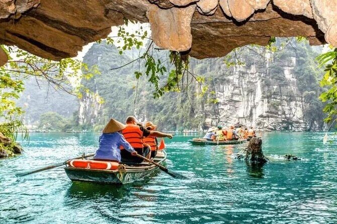 1-Day Trip to Hoa Lu - Tam Coc & Mua Cave by Limousine From Hanoi - Who Will Love This Tour?
