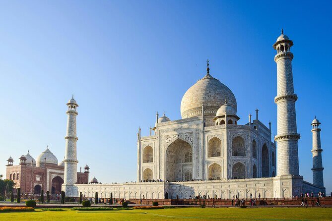 1-Day Trip to The Taj Mahal and Agra with Both side Commercial Flights - FAQs