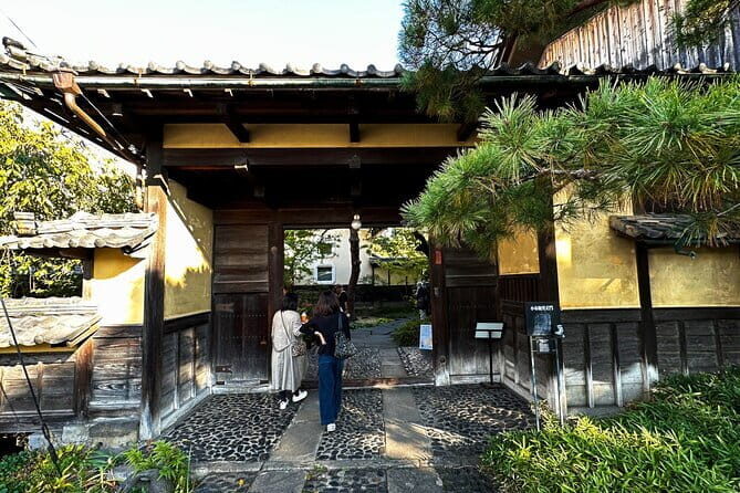1-Day Winter Tour From Nozawa Onsen: Snow Monkeys, Zenko-ji Temple & Sake - FAQs
