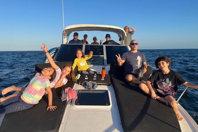 1 Hour Cabo Highlights on a 33ft Luxury Yacht - Practical Tips for Booking and Enjoying