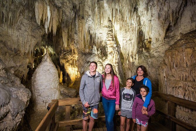 1-Hour Guided Tour of Aranui Cave Waitomo - Introducing the Aranui Cave Guided Tour in Waitomo
