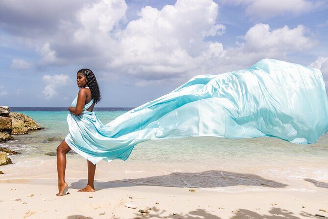 1 Hour Private Flying Dress Photoshoot in Curacao - Key Points