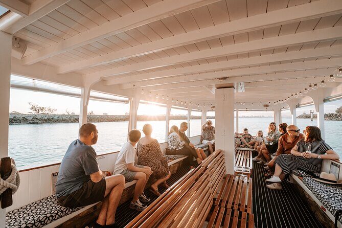 1 Hour Tour Mooloolaba Sunset Cruise - Exploring the 1 Hour Tour Mooloolaba Sunset Cruise: A Relaxing Waterway Adventure