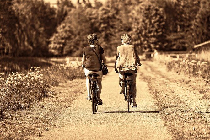 1 Hour Trolley Tour and Bike Rentals in Jefferson, Texas - An Introduction to This Jefferson Tour Experience