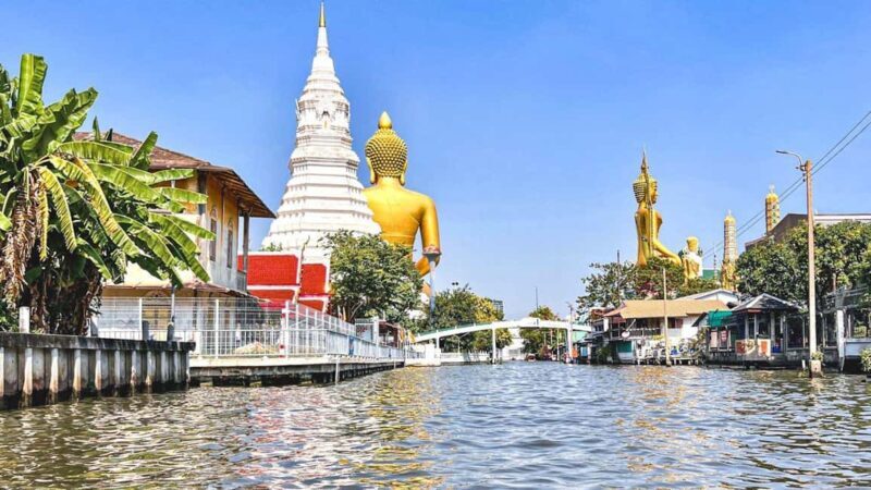 1 Hr Private Bangkok Canal Boat Tour: Traditional Flat Boat - The Practical Side