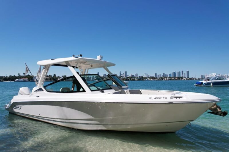 #1 Private Boat Tour and 1 Hour Free Jet Ski Rental in Miami - Introduction