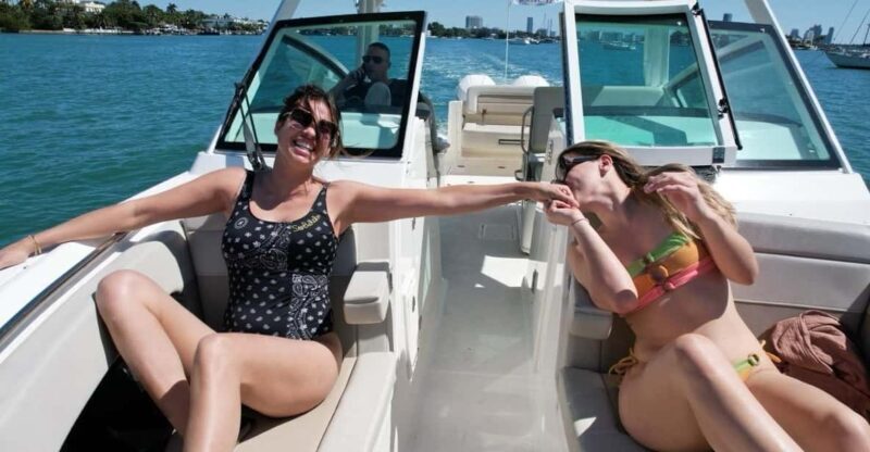 #1 Private Boat Tour and 1 Hour Free Jet Ski Rental in Miami - The Experience from a Traveler’s Perspective