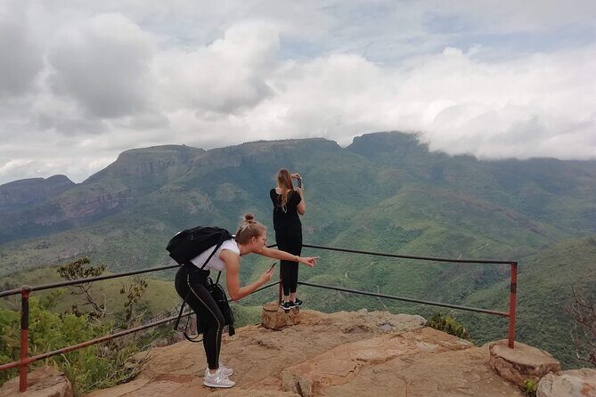10-Day Tour to Kruger/Hluhluwe-iMfolozi & Everything In Between - Days 7-8: Community Engagement and Rural South Africa