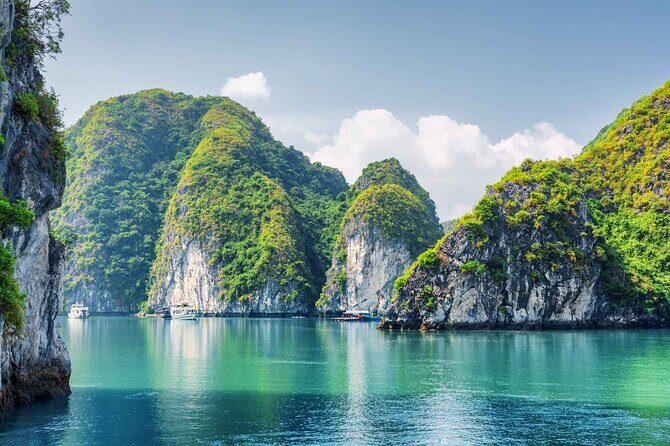 10-Day Vietnam Itinerary | Luxurious Discovery | Best 2025-26 - A Deep Dive into the 10-Day Itinerary