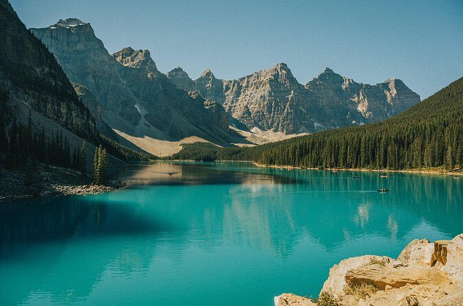 10 Hours Private Tour From Calgary: Lake Louise and Moraine Lake - The Experience and What Travelers Say
