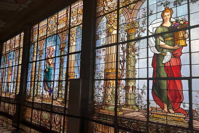 100% private tour in Chapultepec Castle & around (with transport) - The Sum Up