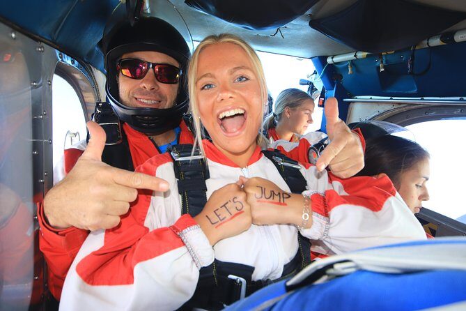 10,000ft Skydive over Abel Tasman with NZ's Most Epic Scenery - The Value and Why It’s Worth Considering