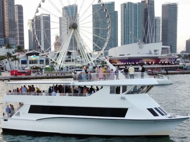 100ft 200 passenger 3 story mega yacht w open bar at Bayside - FAQ