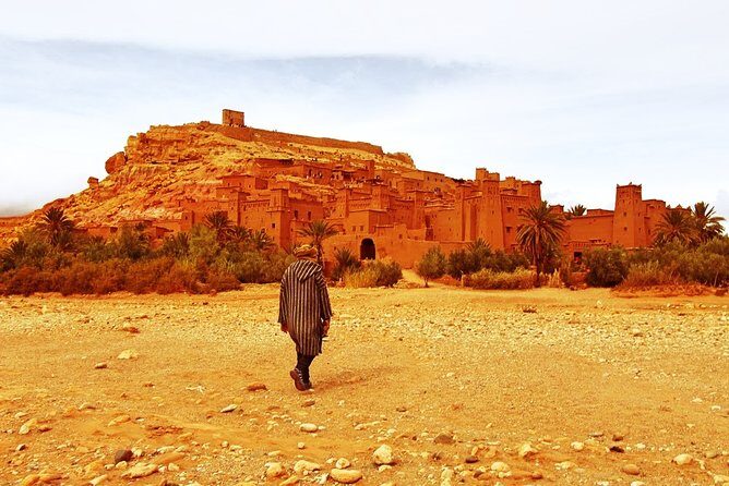 11 Days Adventurous Must-Do Morocco Cultural Tour from Casablanca - Exploring Chefchaouen and Fez: Blue Streets and Ancient Medinas