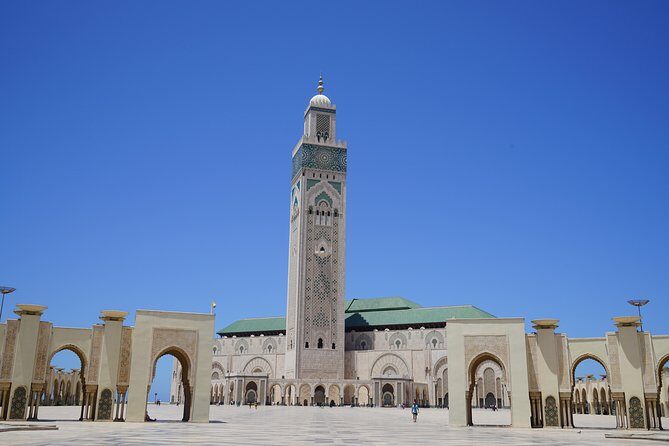 11 Days Adventurous Must-Do Morocco Cultural Tour from Casablanca - Marrakech: The Vibrant Heart of Morocco