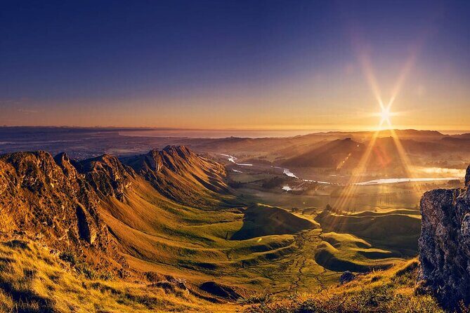 14 Day Scenic New Zealand Discovery Private Tour - FAQs