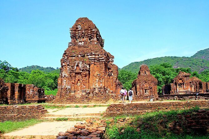 14 Days Classic Vietnam - A Private Tour from Hanoi to Saigon