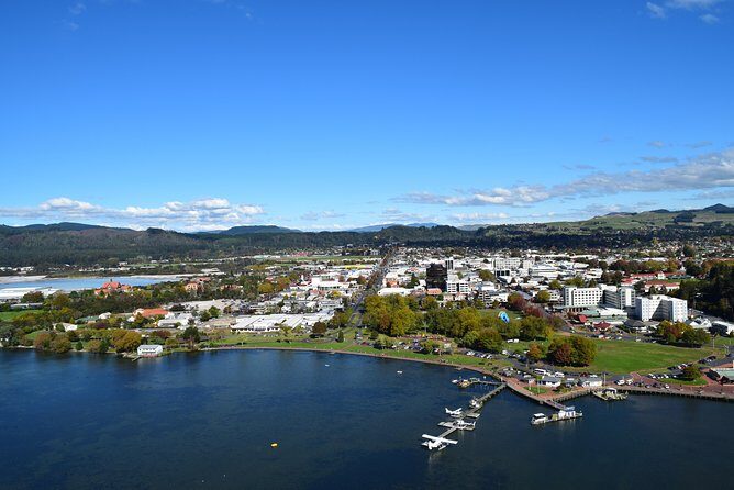15-Minute Crater Lakes Flight by Floatplane from Rotorua - Analyzing the value: Is it worth it?