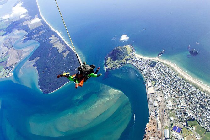 15,000ft Tandem Skydive in Tauranga - Bay of Plenty - Key Points