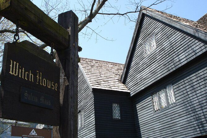 1692 Salem Night Walking Tour - The Sum Up