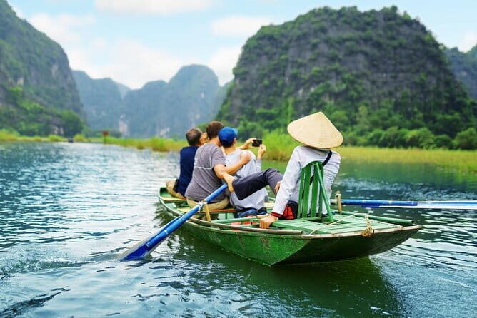 17-Day Vietnam Tour | Explore the Best Highlights of Vietnam - Southern Vietnam: Ho Chi Minh City and the Mekong Delta