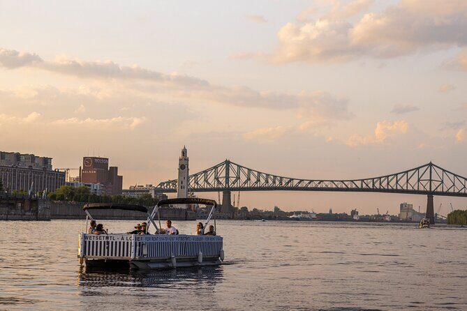1h-Relaxing day or sunset cruise in Montreal - Exploring the Montreal Waterway from the Comfort of a Quiet Electric Pontoon