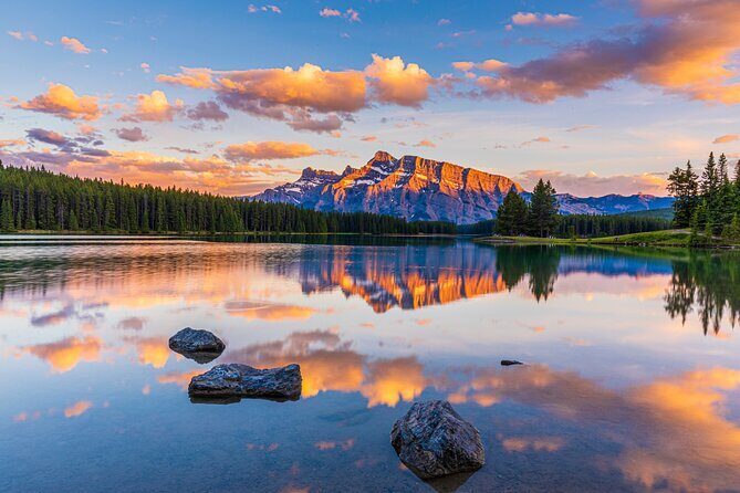 2-4 Days Abraham Grassi Lake Louise Gondola Johnston Canyon - An In-Depth Look at the Itinerary