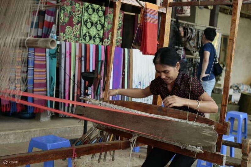 2 Day 1 Night Mai Chau Classic Tour from Hanoi - Key Points