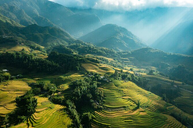 2-Day Amazing Sapa Trek With Sleeper Train From Hanoi - Overnight At Hotel - Exploring the Itinerary: What You Can Expect